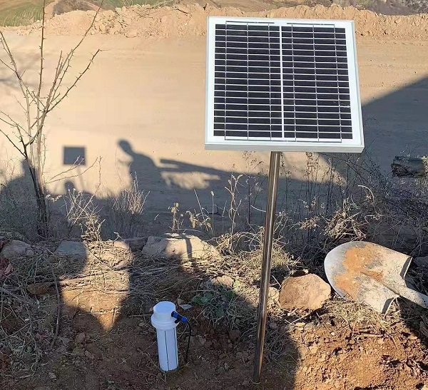 管式土壤墑情監(jiān)測站安裝圖片1 管式土壤墑情監(jiān)測站安裝圖片1