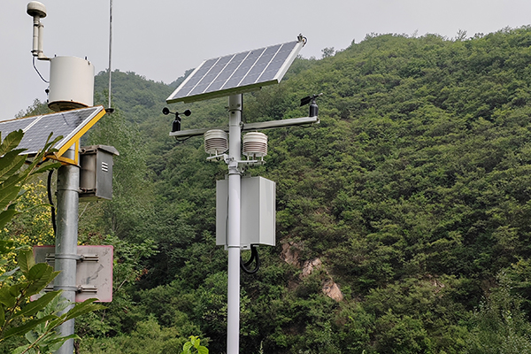 水庫(kù)氣象監(jiān)測(cè)設(shè)備圖片5